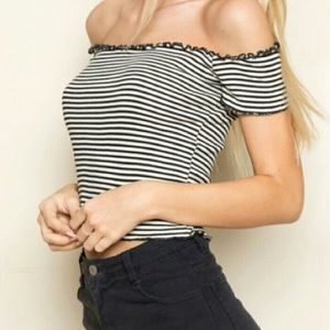 Brandy Melville off the shoulder crop top